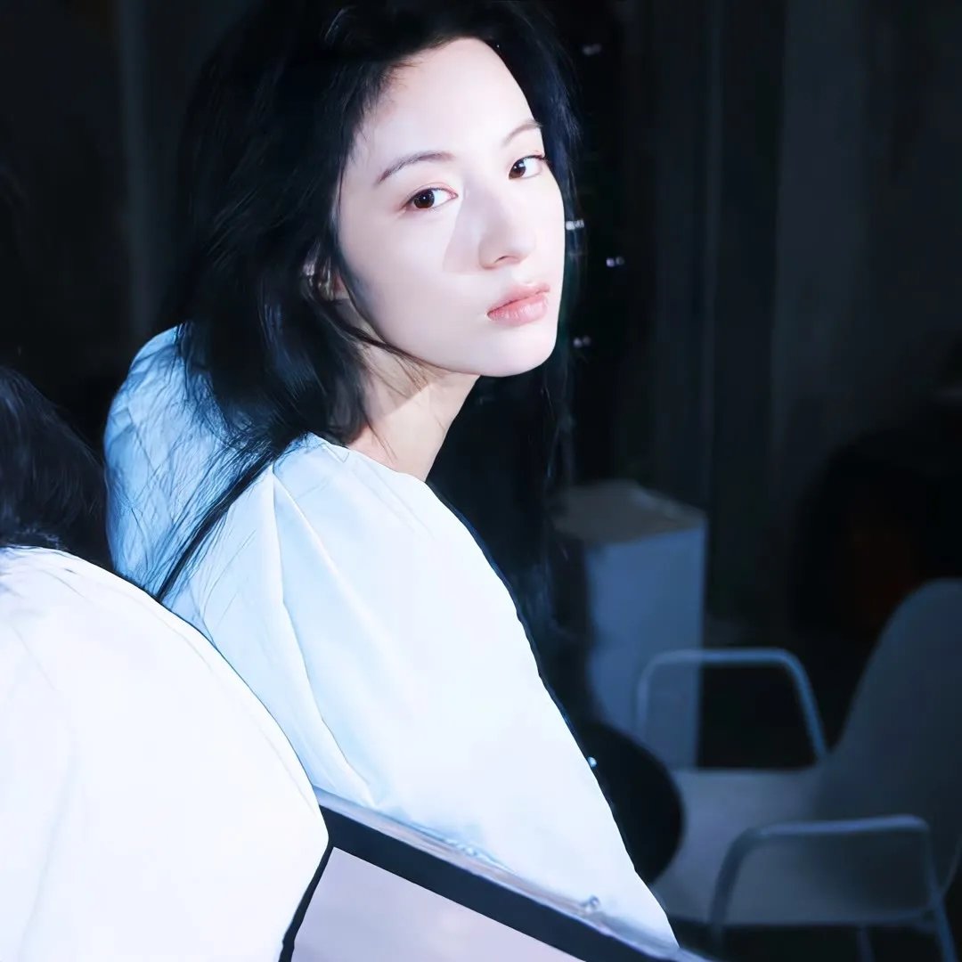 带来末日的女孩