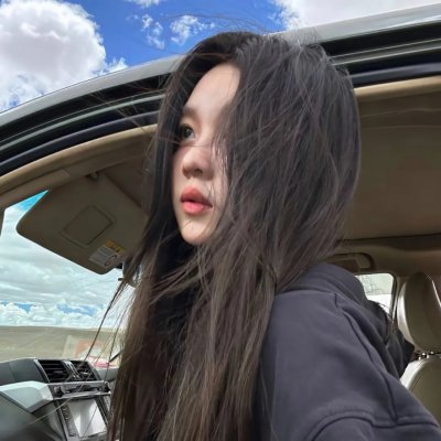 俏佣与我